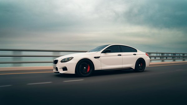 Quand le triangle de sécurité se métamorphose en œuvre design : Un nouveau regard captivant